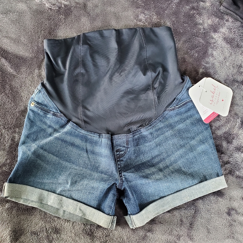 NWT Maternity denim shorts • Ingrid & Isabel